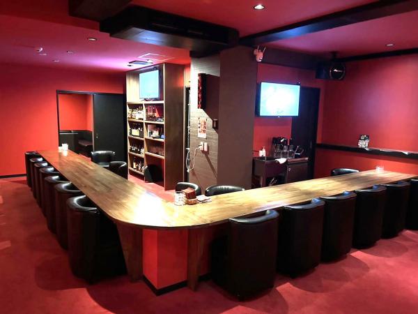 Red Moon (レッドムーン)