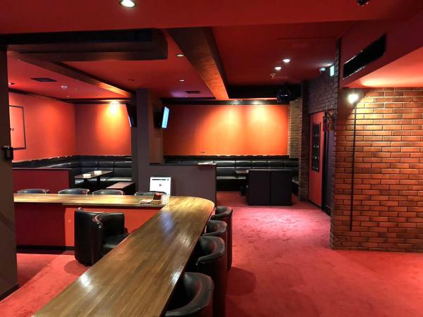 Red Moon (レッドムーン)