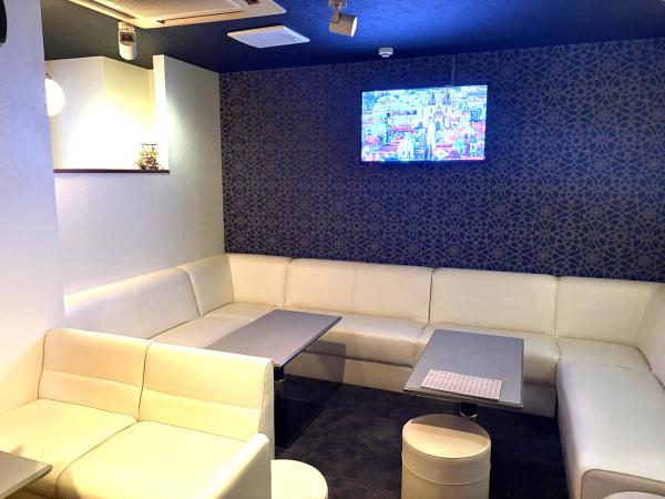 FREEDOM (フリーダム)