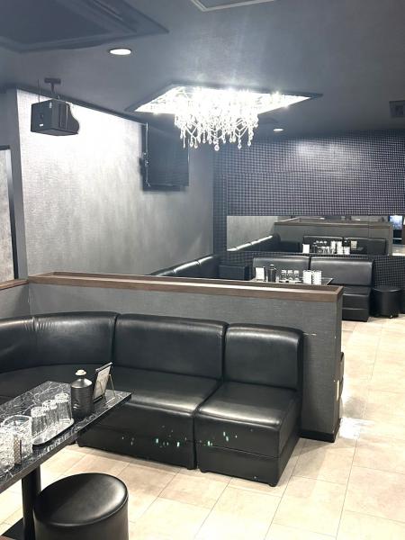 REGALIA (レガリア)