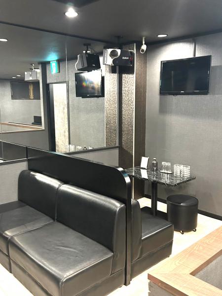 REGALIA (レガリア)