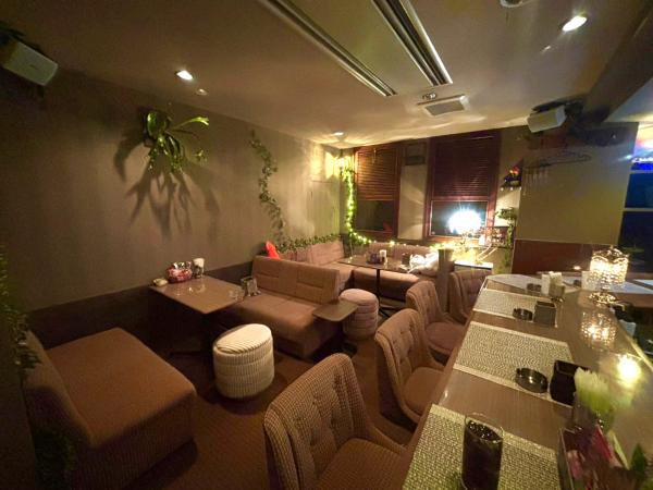 花より団子 (ハナヨリダンゴ)