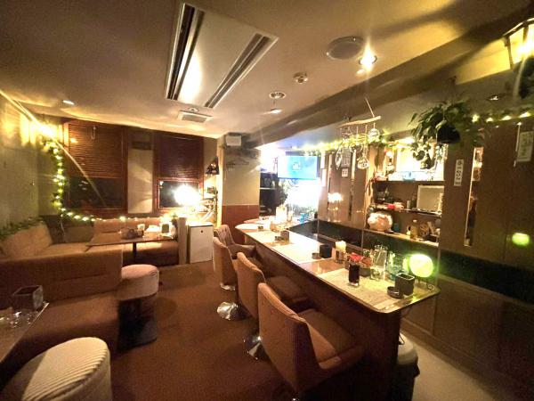 花より団子 (ハナヨリダンゴ)