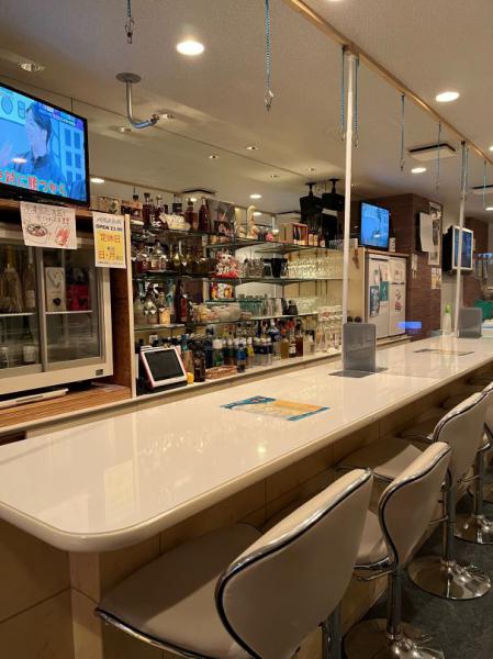 AQUA　Bar　(アクアバー