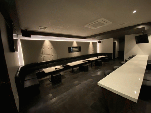 ラウンジ プレシャス